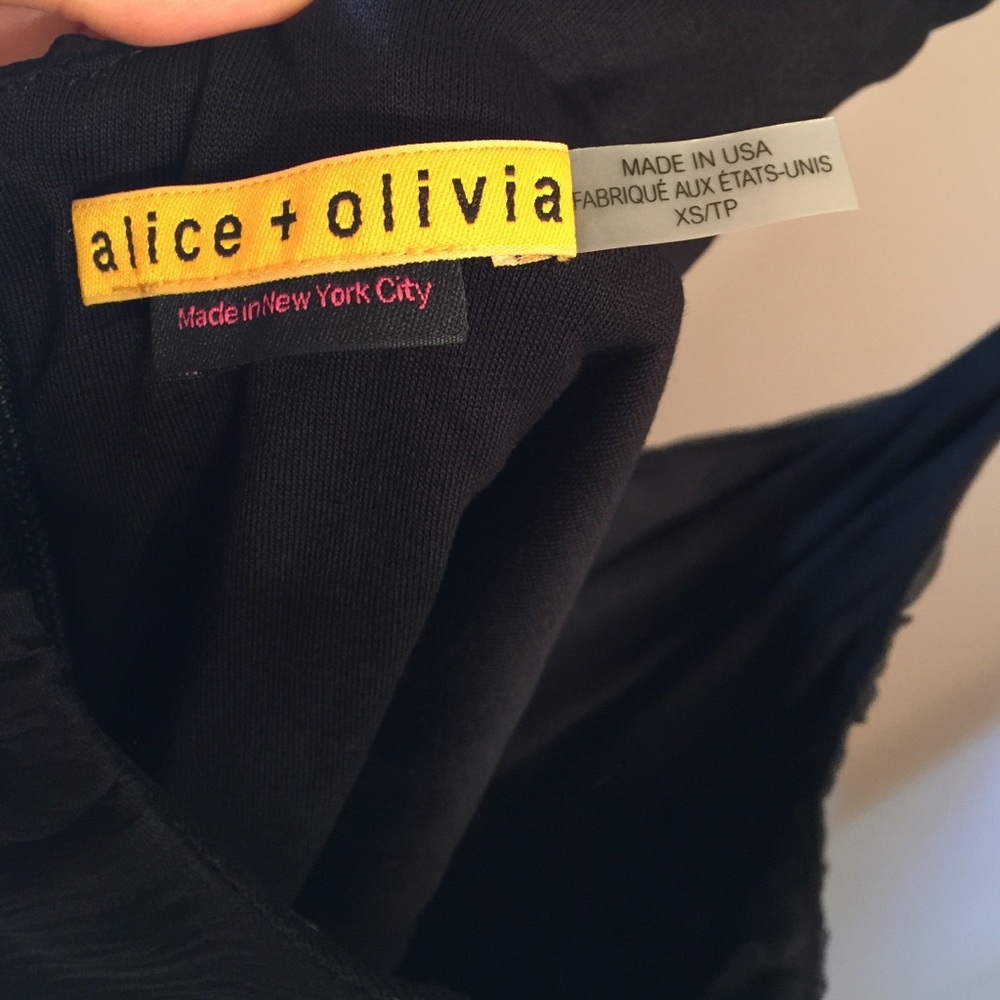 ALICE&OLIVIA~ - Picture 3 of 3